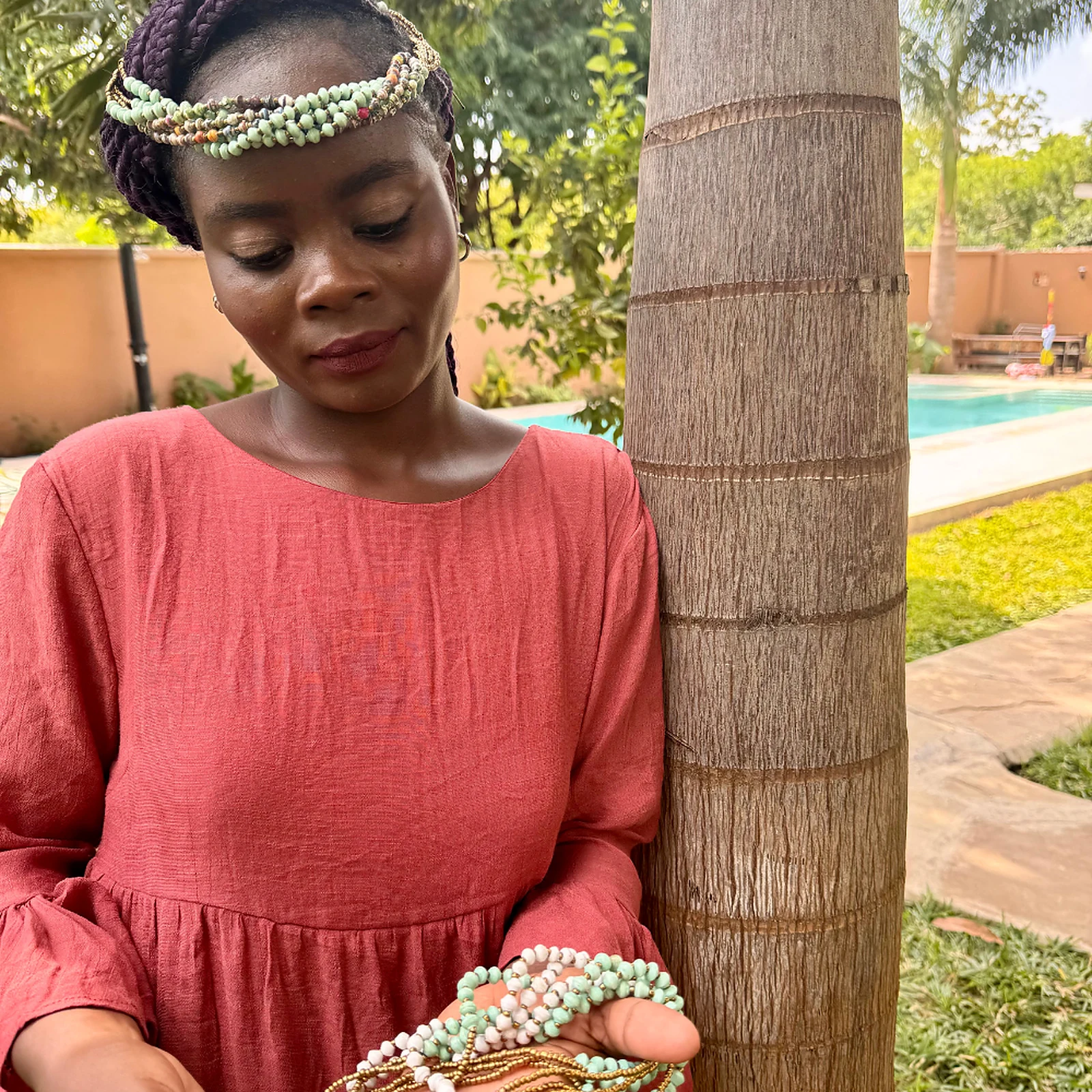 Model styling Wamama Wetu head beads with matching bead bracelets